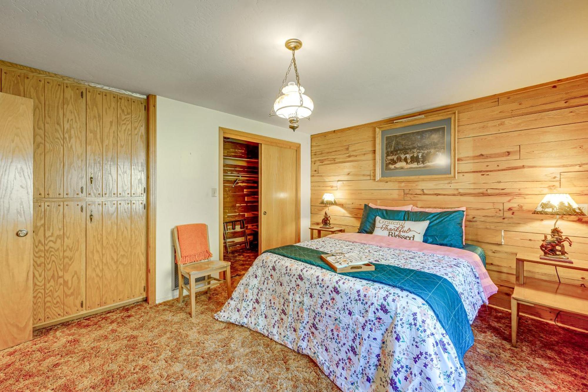 Cozy Family-Friendly Badger Retreat With Fireplace! Экстерьер фото