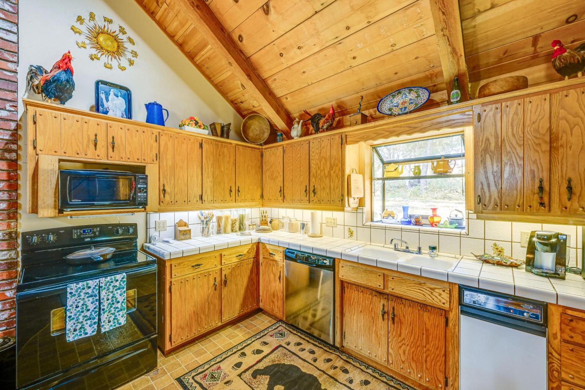 Cozy Family-Friendly Badger Retreat With Fireplace! Экстерьер фото