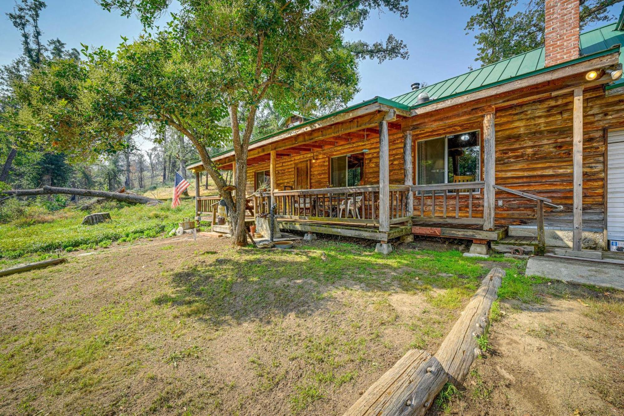 Cozy Family-Friendly Badger Retreat With Fireplace! Экстерьер фото
